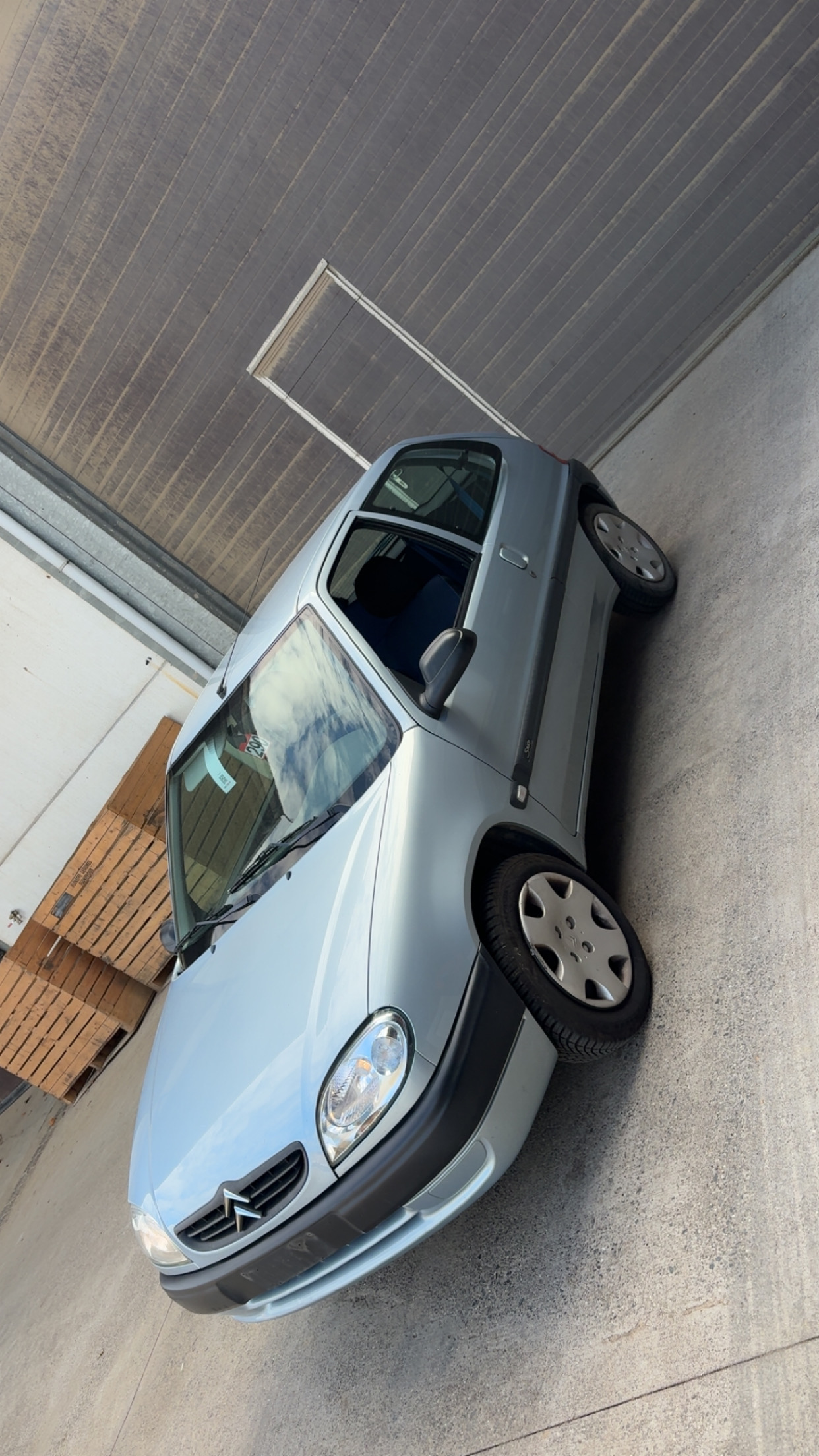 Photo 2